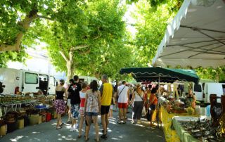 Les marchés à Rosières